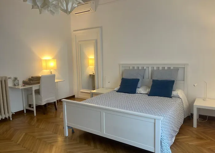 Apartament Gbcity - 20 Mt Da Metro Wagner Mediolan